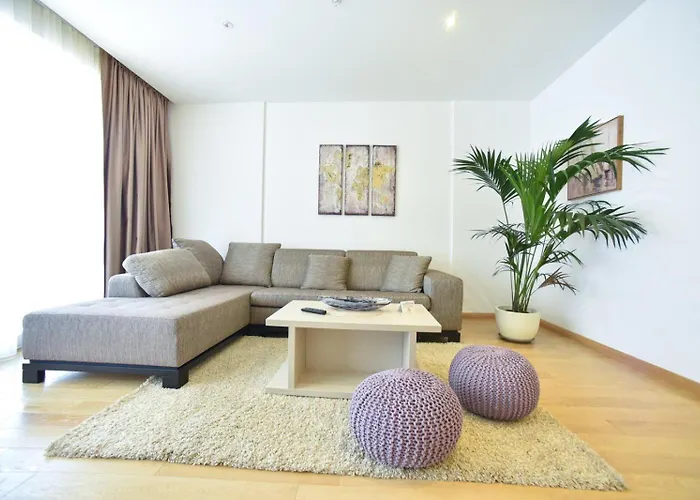 Hhy Apartment